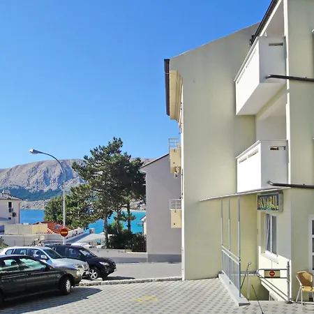 公寓 Modern Eingerichtete Im Erdgeschoss Ideal Fuer Famillien Mit Im By Interhome 巴斯卡