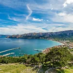 Apartamento Modern Eingerichtete Im Erdgeschoss Ideal Fuer Famillien Mit Im By Interhome Baška